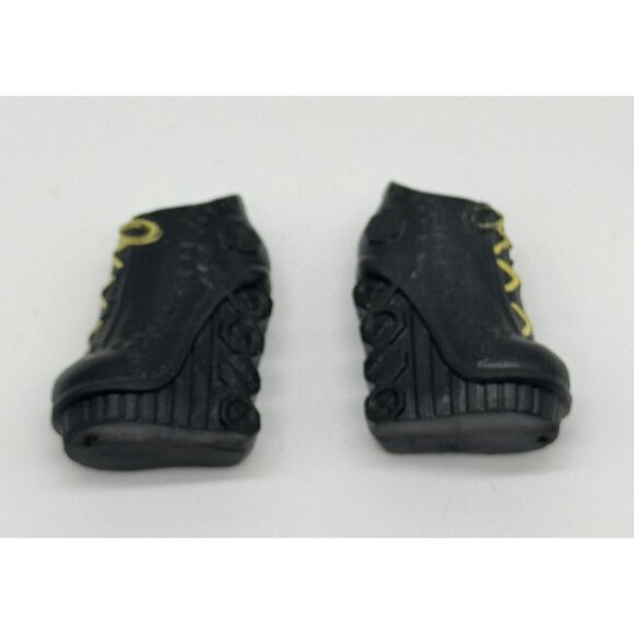 Monster High Frankie Stein Boo 1st Day School Pair Black Yellow Heels Shoes - Picture 2 of 3